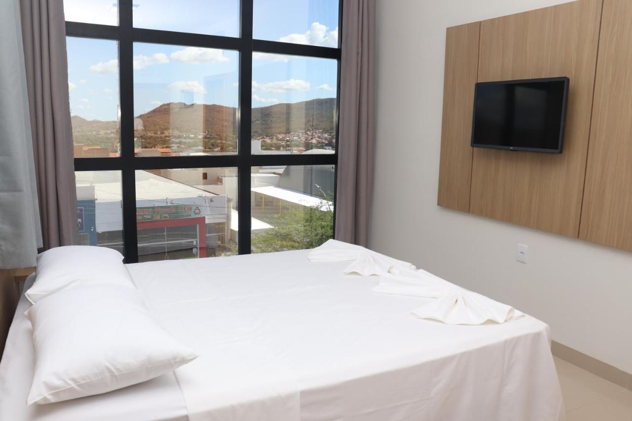 Ts Hotel Porteirinha Luaran gambar
